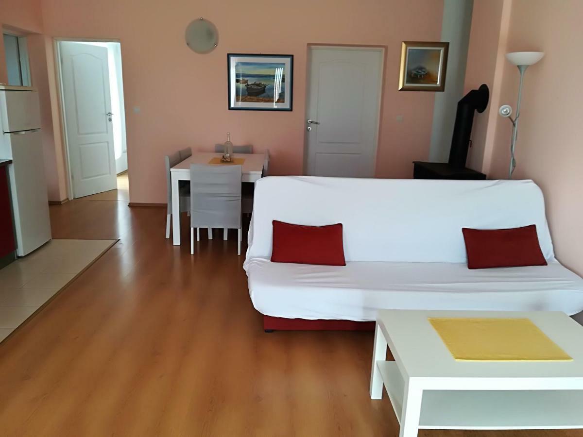 Apartman Rosanda 프레무다섬 외부 사진